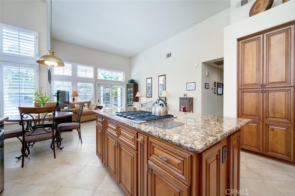 21488 Miramar Property Photo 11