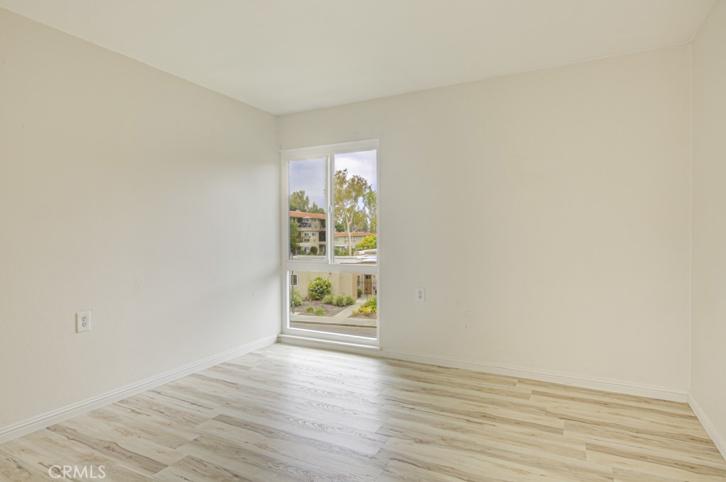 2276 Via Mariposa N Property Photo 21