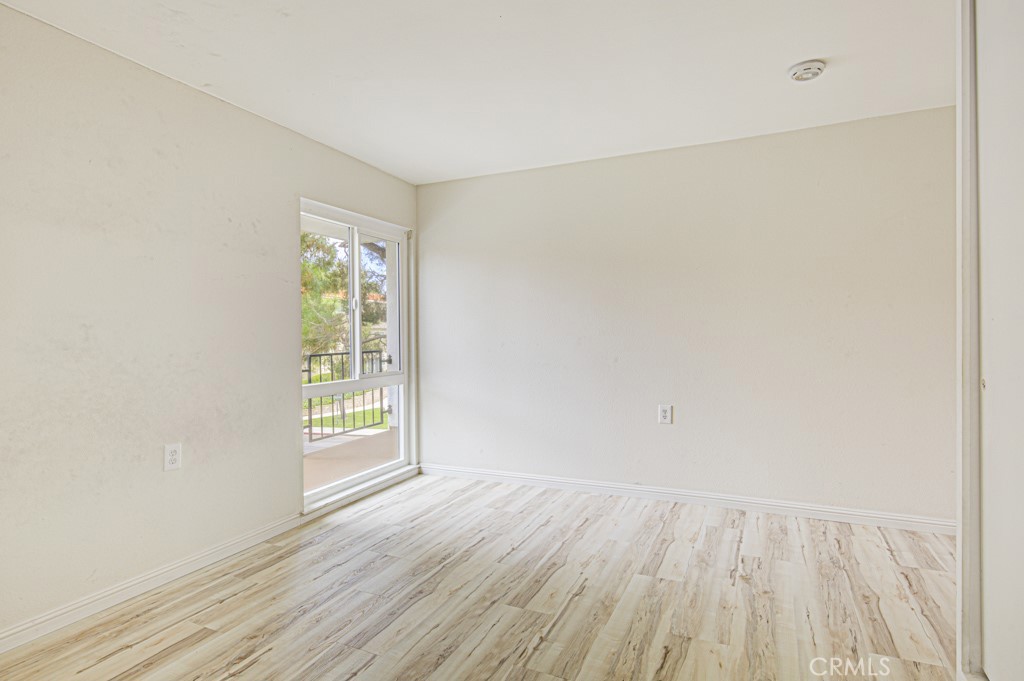 2276 Via Mariposa N Property Photo 28
