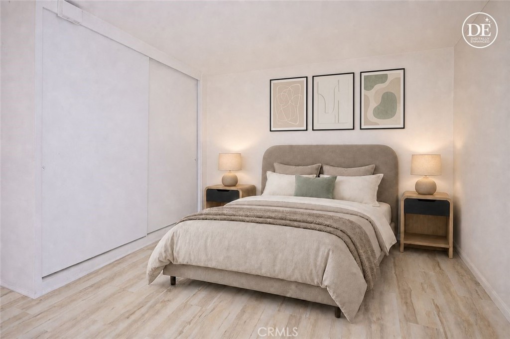 2276 Via Mariposa N Property Photo 32