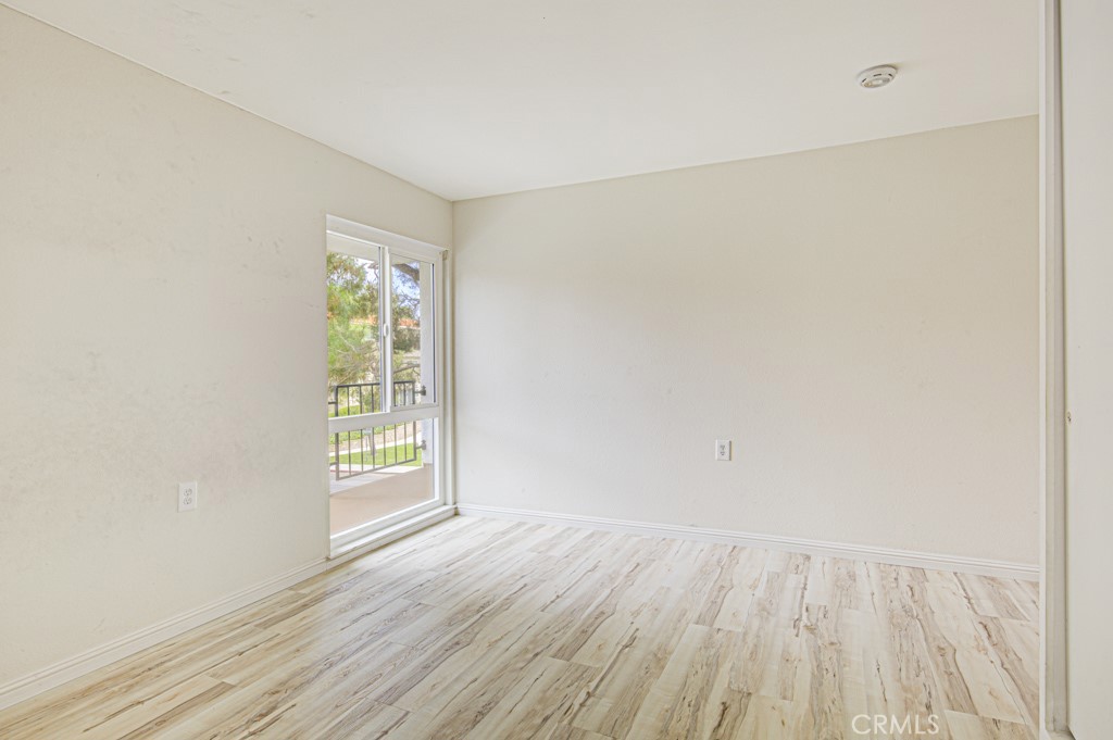 2276 Via Mariposa N Property Photo 33