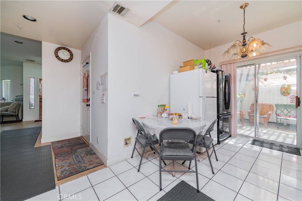 1316 E Palm Avenue A Property Photo 8