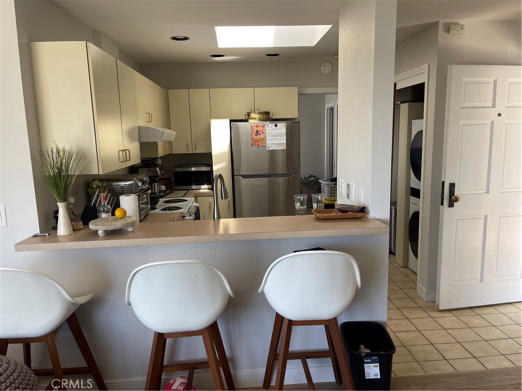 OC26129315 Property Photo 29