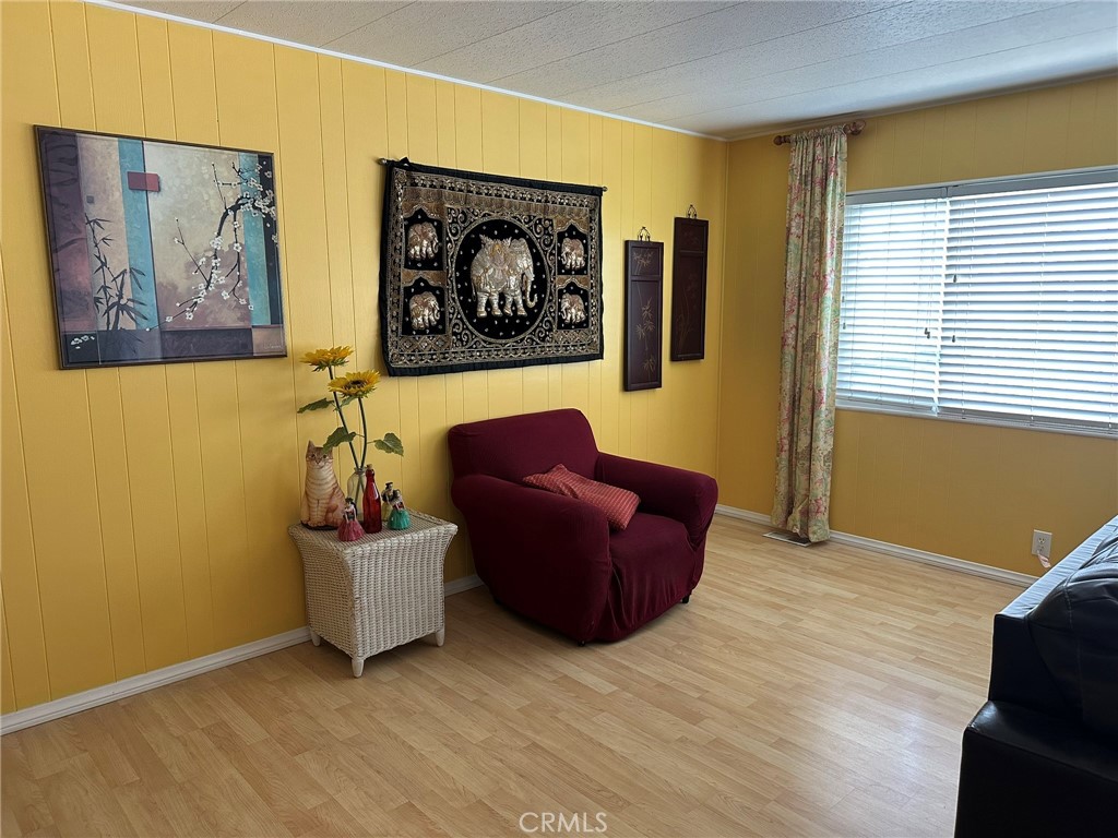 24921 Muirlands 26 Property Photo 10