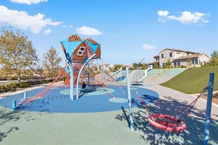 240 Autumn Way Property Photo 70