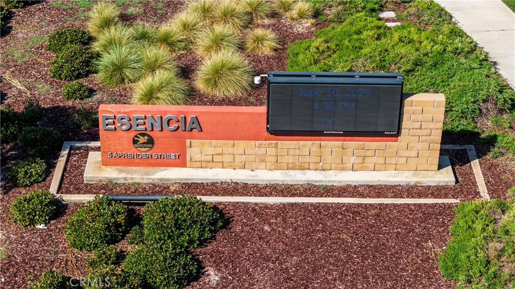 240 Autumn Way Property Photo 74