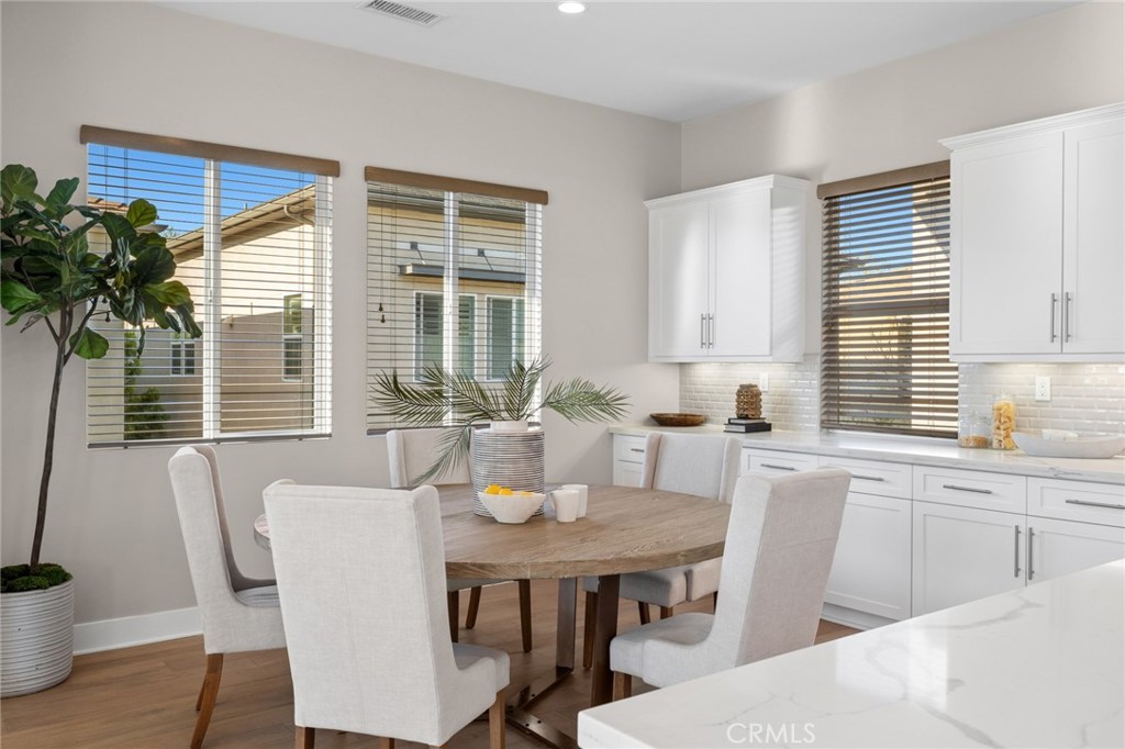 217 Cultivate Property Photo 14