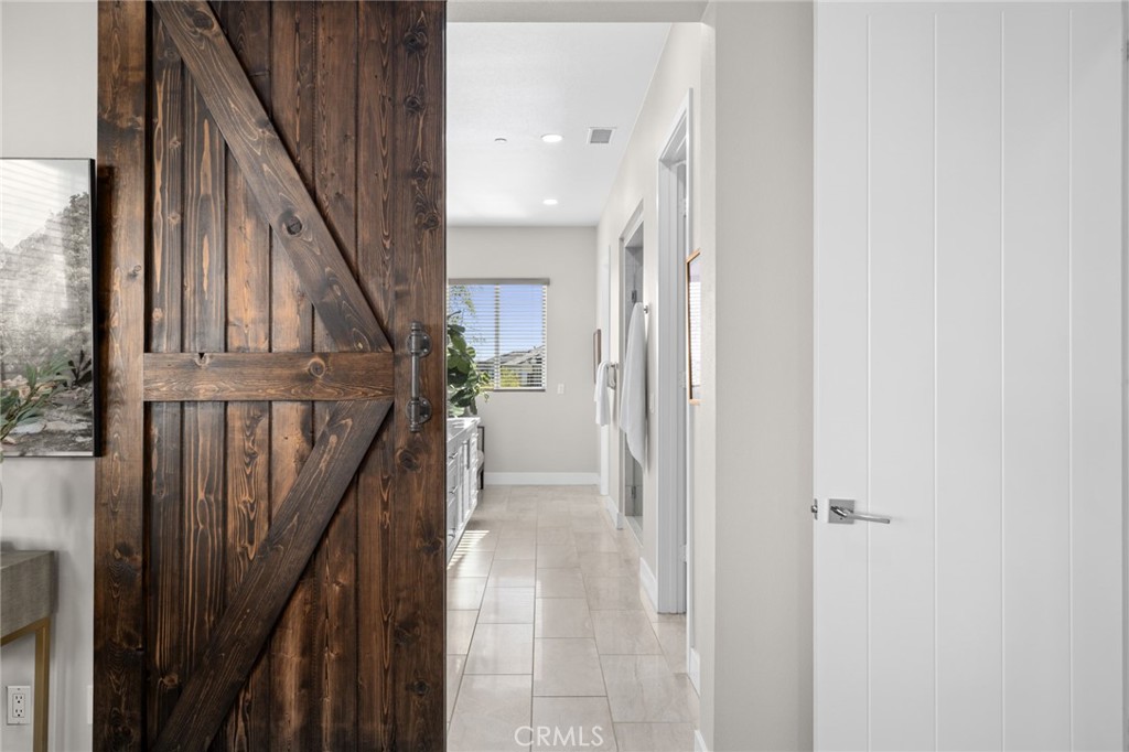 217 Cultivate Property Photo 20