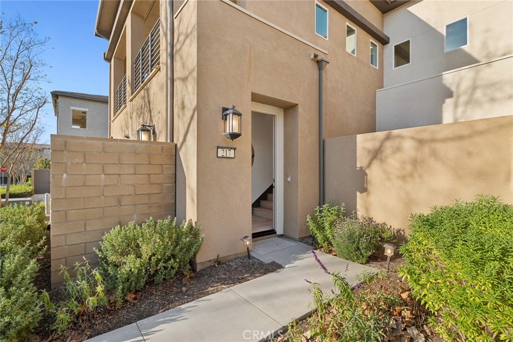 217 Cultivate Property Photo 29