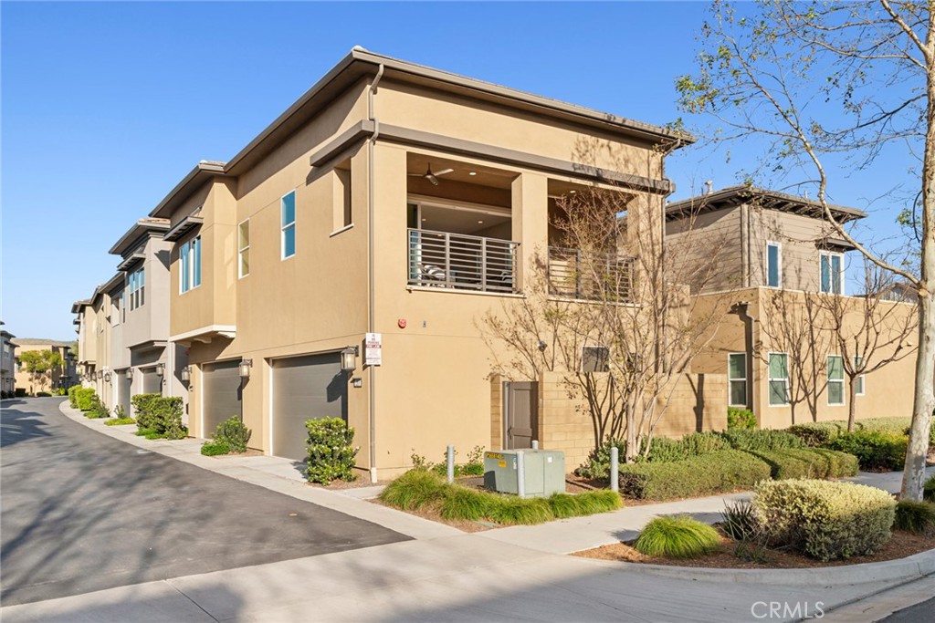 217 Cultivate Property Photo 31