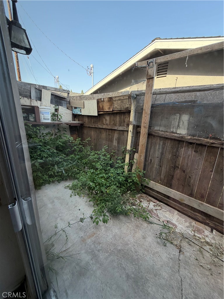 681 Victoria Property Photo 19