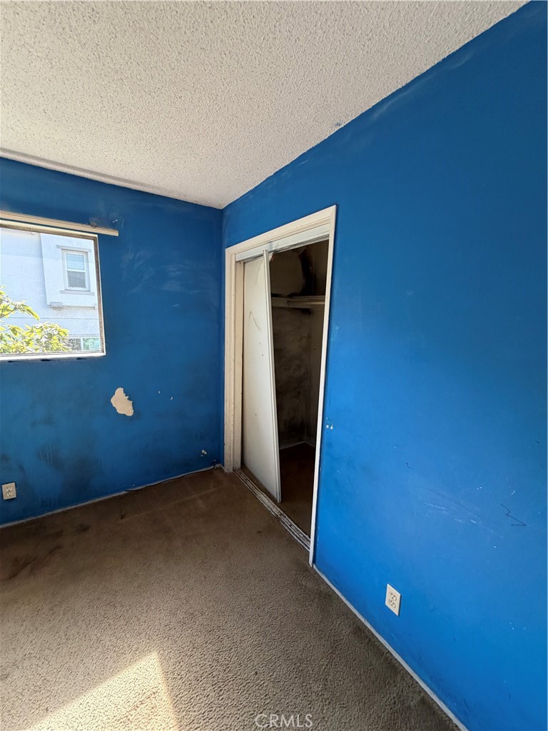 681 Victoria Property Photo 31