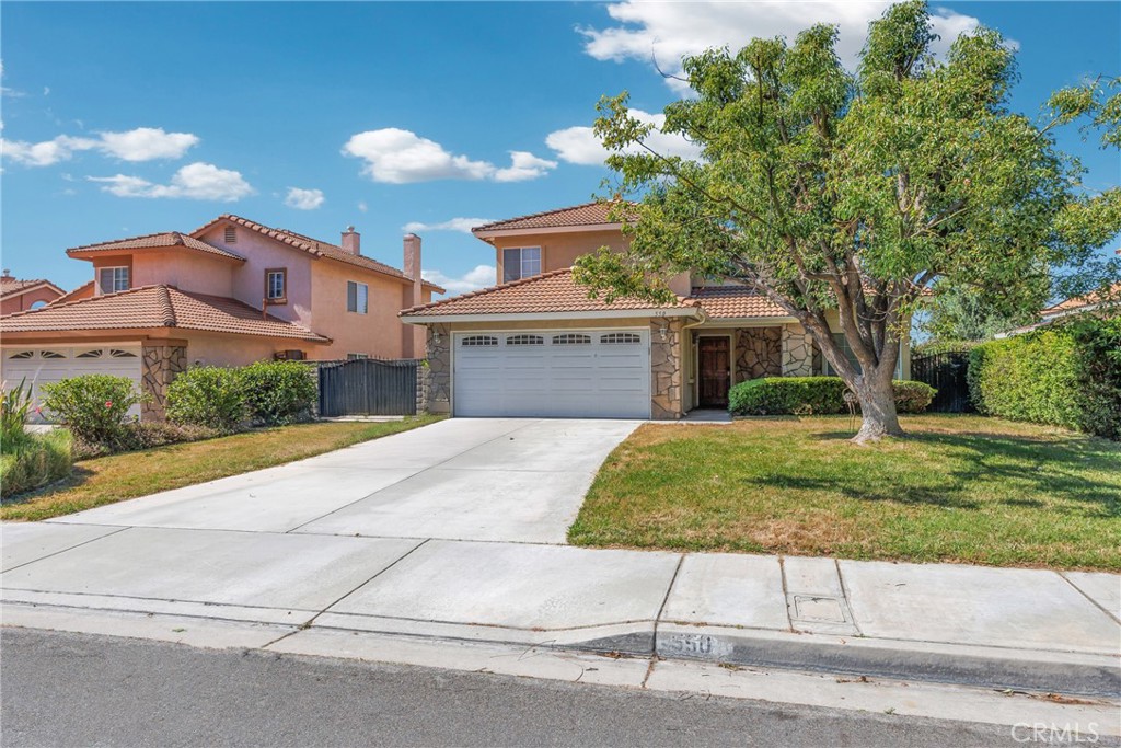 550 Bruin Property Photo 3