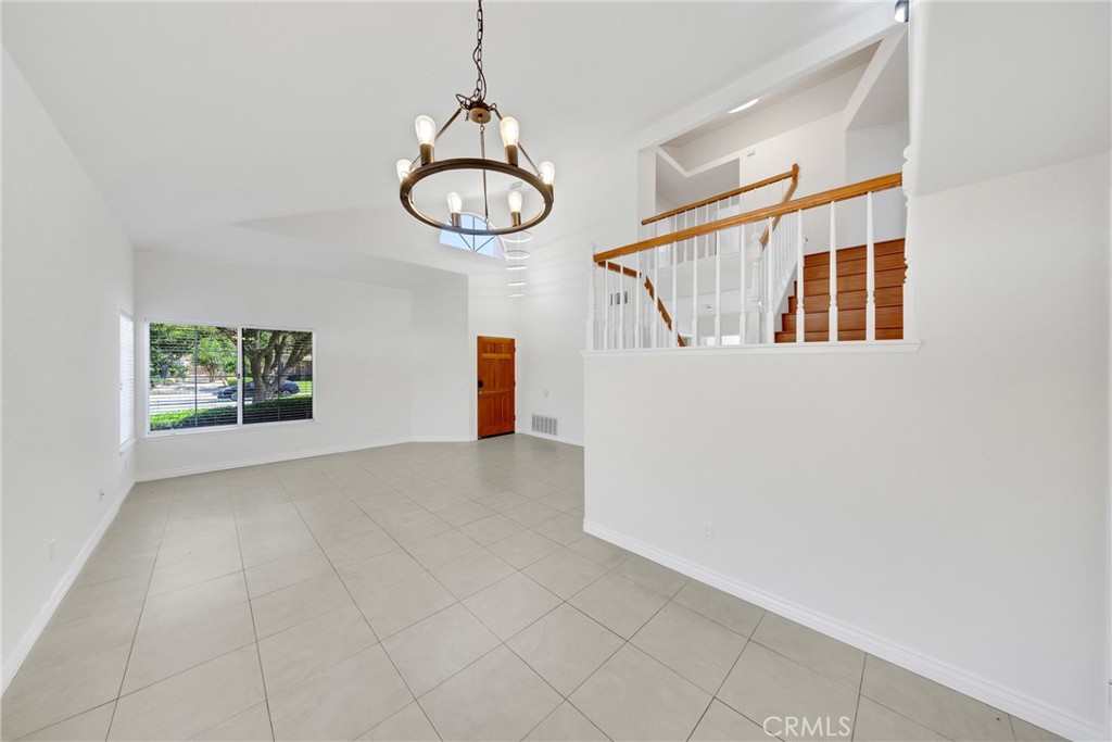 550 Bruin Property Photo 15