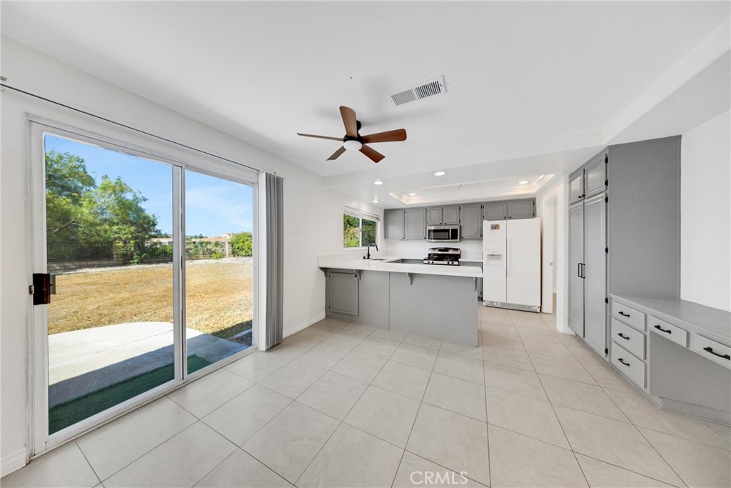 550 Bruin Property Photo 24