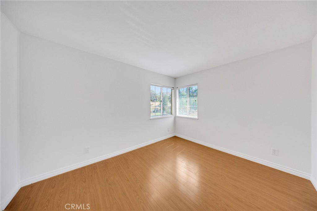 550 Bruin Property Photo 38