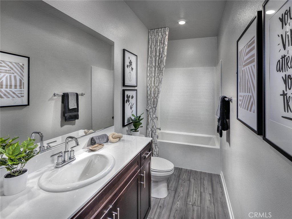 1151 Tropic Court Property Photo 7