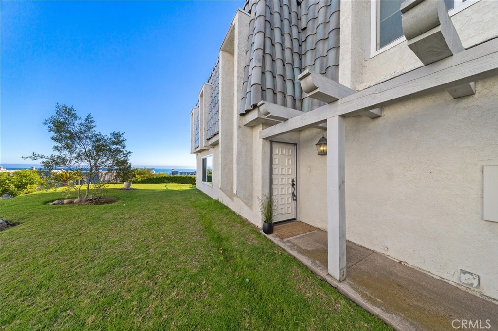 26046 View Point E Property Photo 5