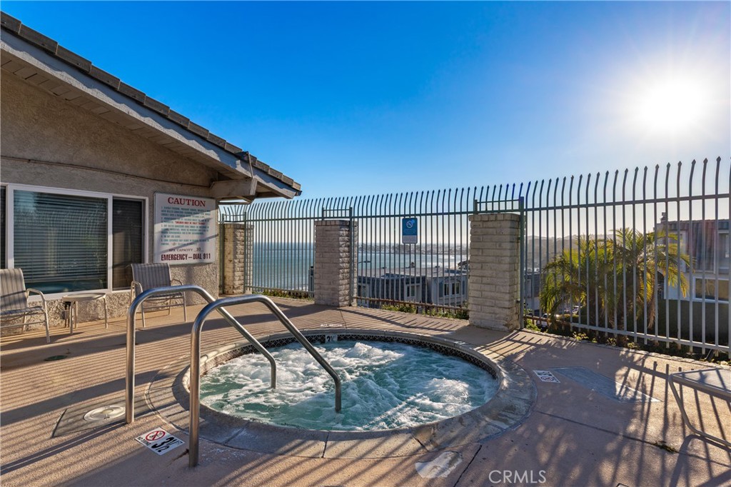 26046 View Point E Property Photo 32