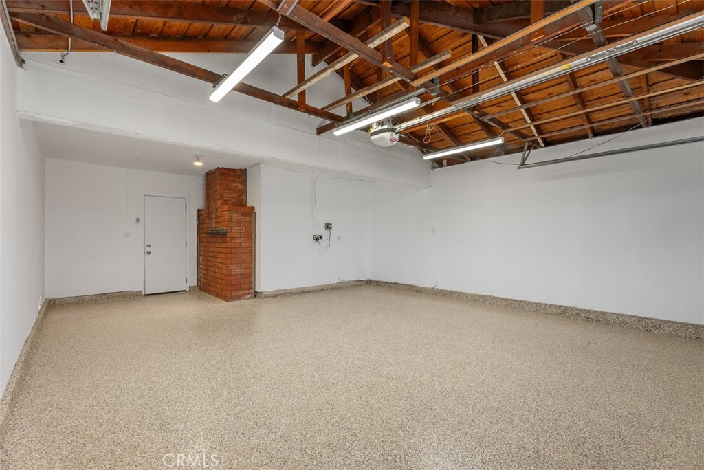 109 S Alice Property Photo 27