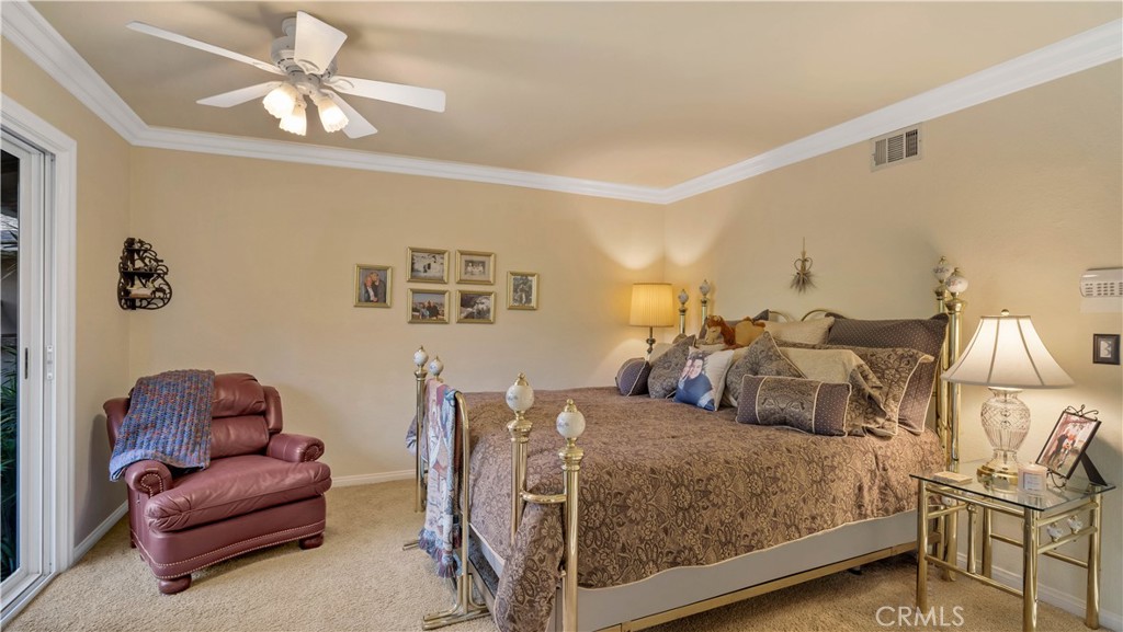 2129 N Pine Property Photo 51