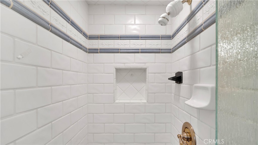 2129 N Pine Property Photo 55