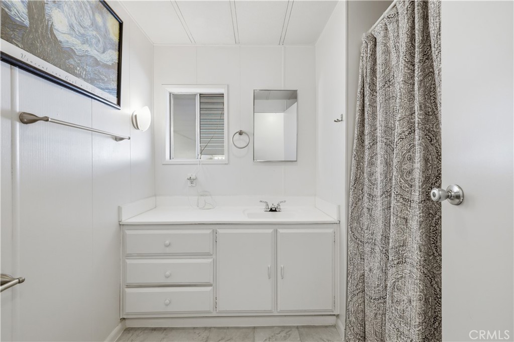 80 Huntington 516 Property Photo 15