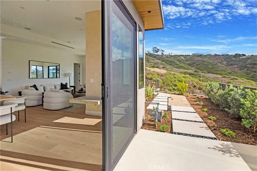 408 Avenida Presidio Property Photo 28