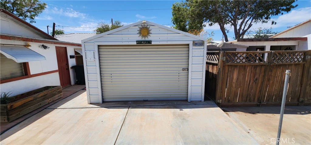5120 Colorado River Road Property Photo 13