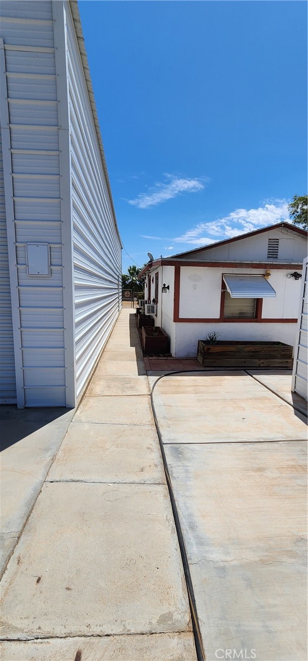 5120 Colorado River Road Property Photo 15