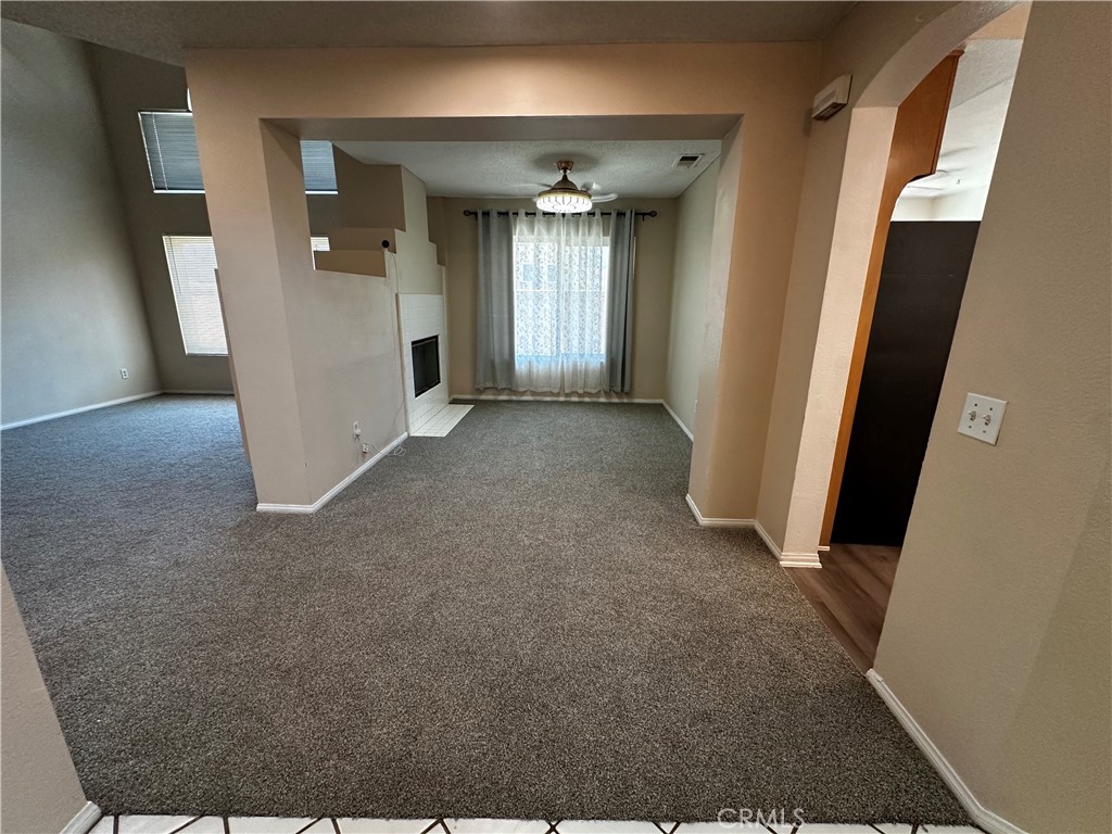 3121 E Genoa K Property Photo 8