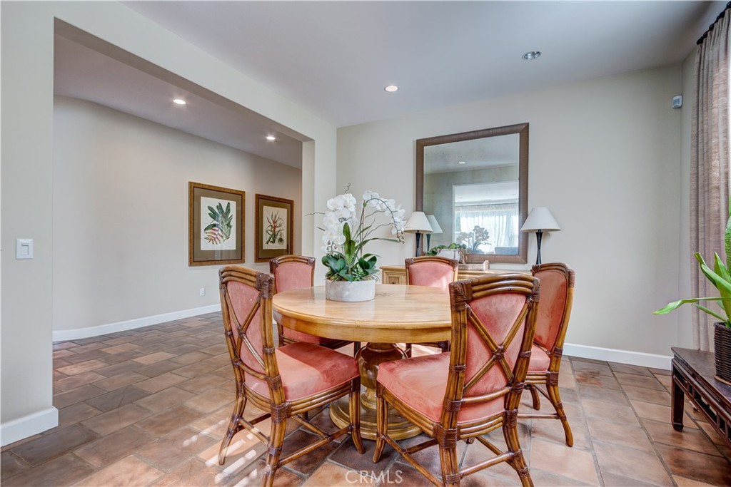 34 Great Lawn Property Photo 9