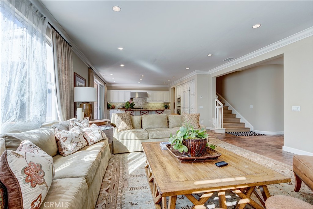 34 Great Lawn Property Photo 11