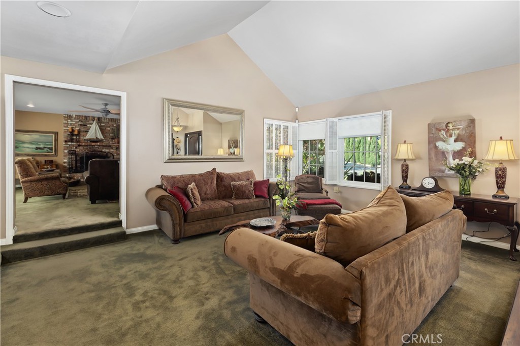 609 Willowbrook Property Photo 9