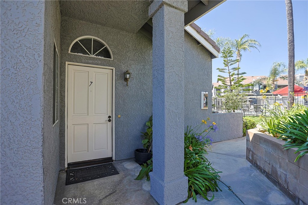 776 E San Bernardino 7 Property Photo 1