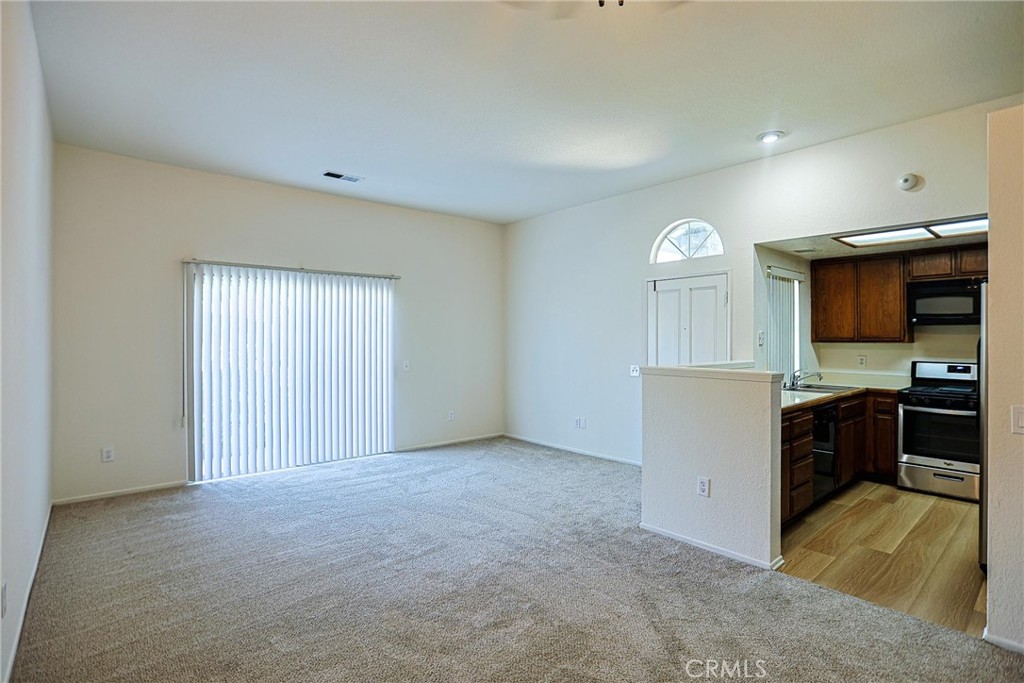 776 E San Bernardino 7 Property Photo 3