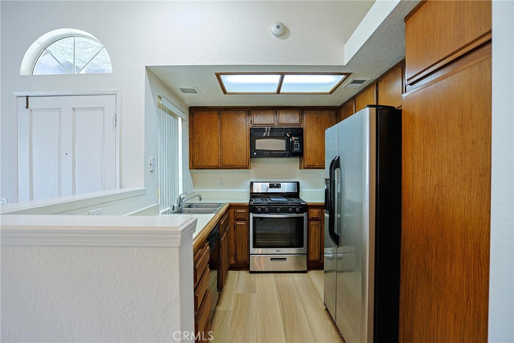 776 E San Bernardino 7 Property Photo 6