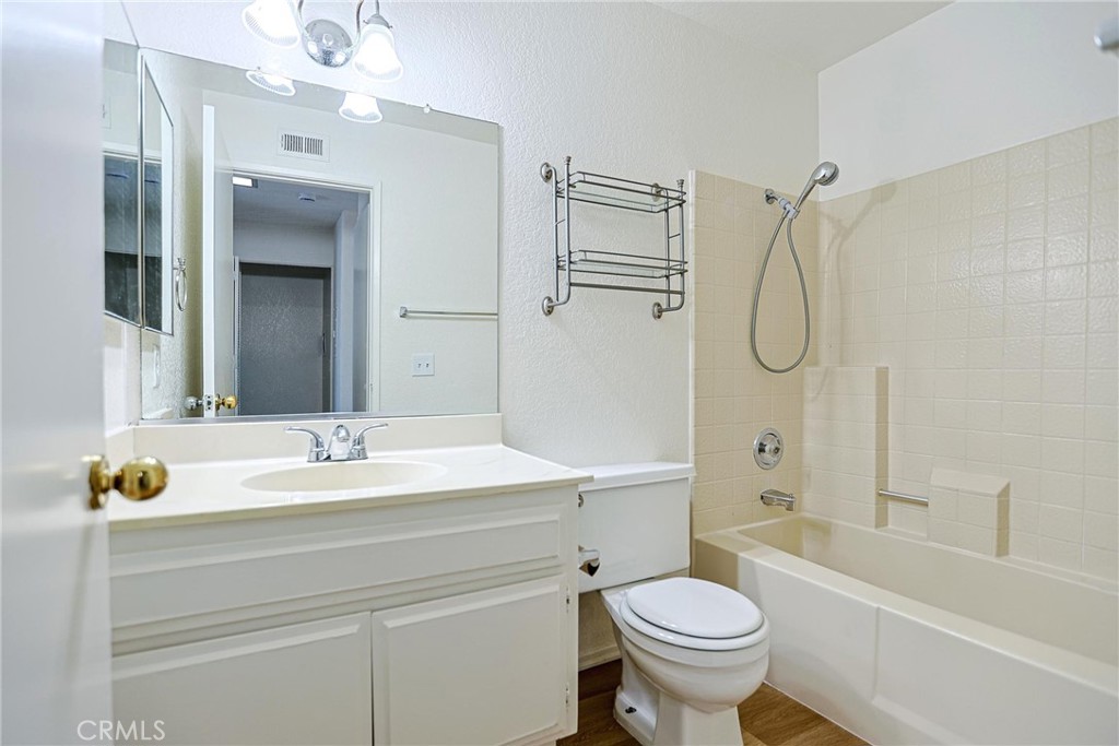 776 E San Bernardino 7 Property Photo 10