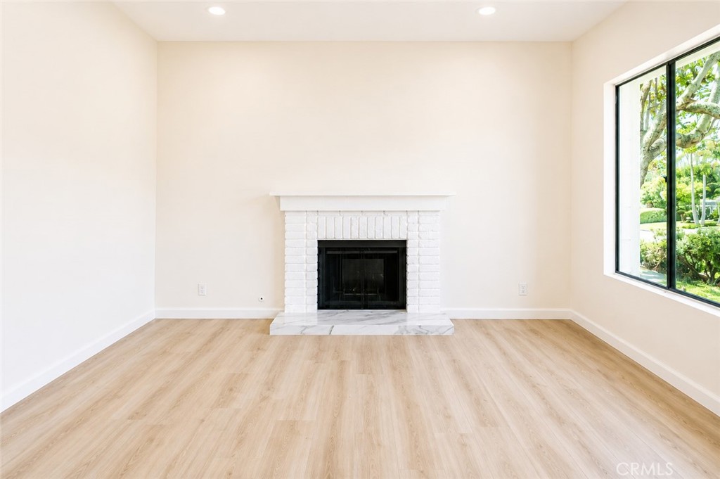 23456 White Dove Dr Property Photo 5