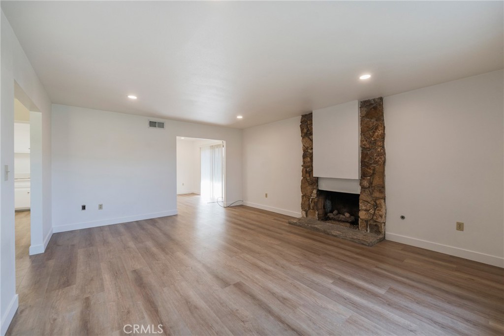 16531 Kellog 1 Property Photo 4