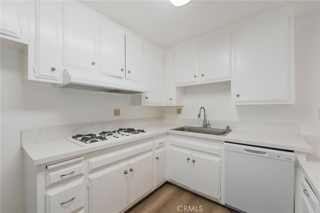 16531 Kellog 1 Property Photo 9