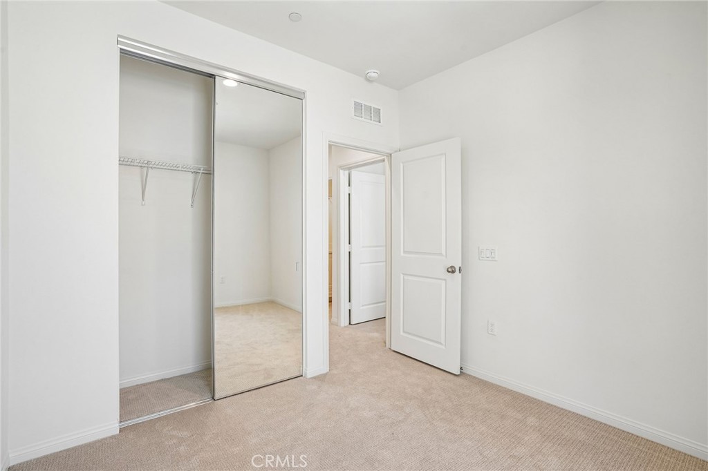 5876 Linden Ave Avenue 9 Property Photo 31