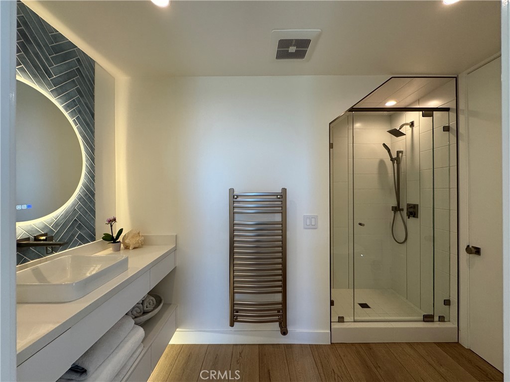 3981 Warner Avenue Property Photo 14