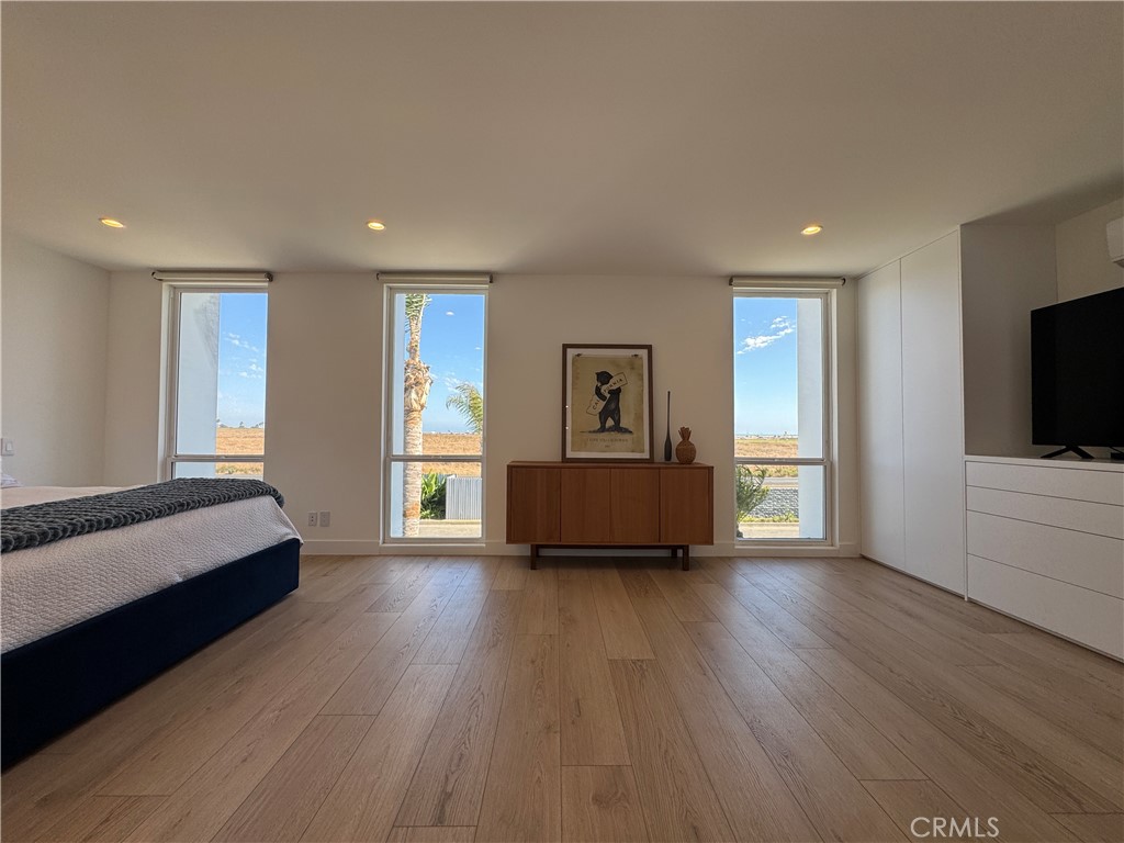 3981 Warner Avenue Property Photo 47