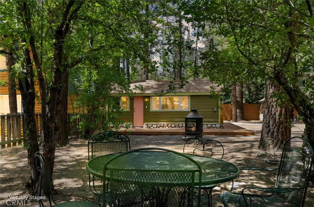 925 W Rainbow Boulevard Property Photo 20