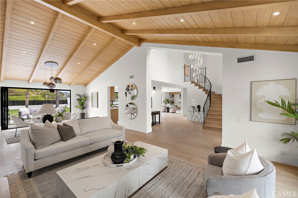 6 Monterey Property Photo 8