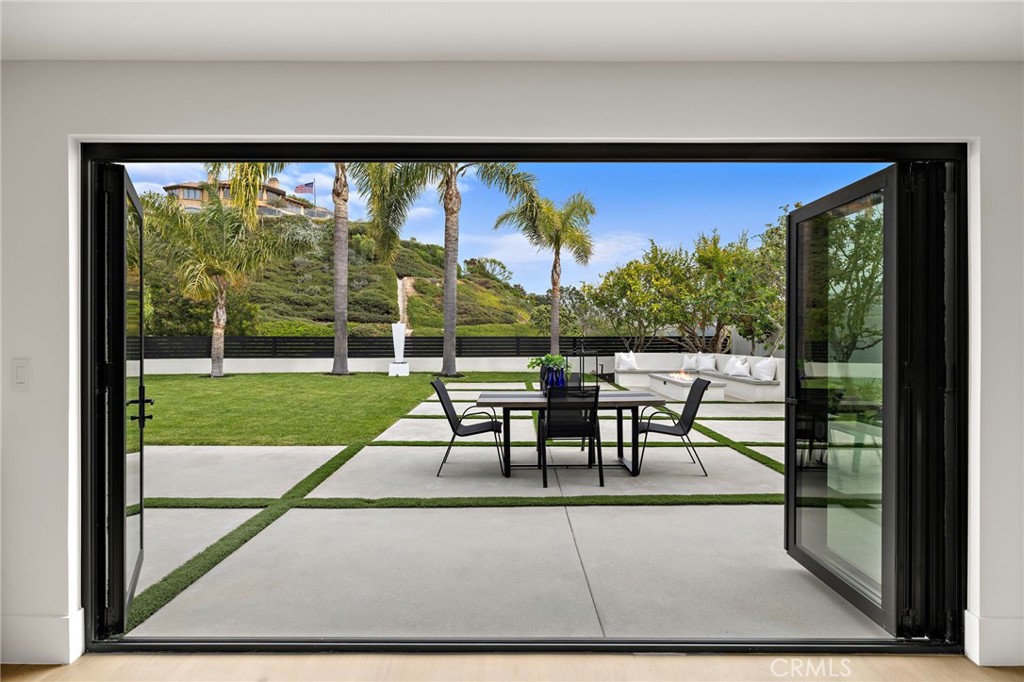6 Monterey Property Photo 19
