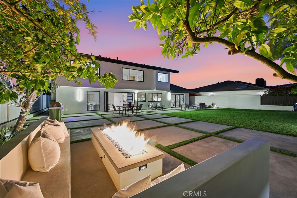 6 Monterey Property Photo 32
