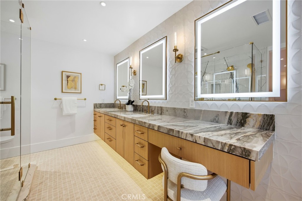 6 Monterey Property Photo 44