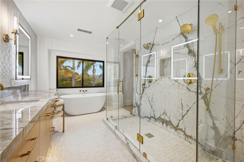 6 Monterey Property Photo 46